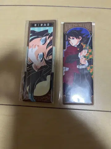 귀멸의 칼날 그림 카드 캔뱃지 토미오카 토키토