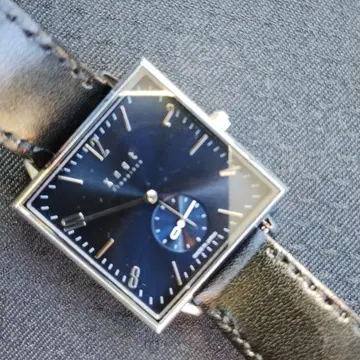 knot SQ-32 손목시계