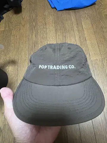 POP TRADING CO. 브라운 캡