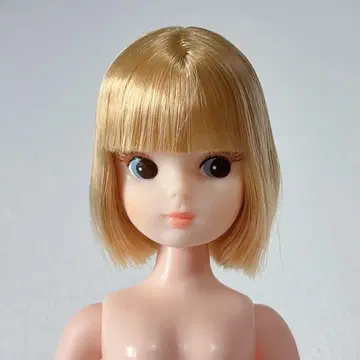 복각판 초대 리카짱 금발 밥 used