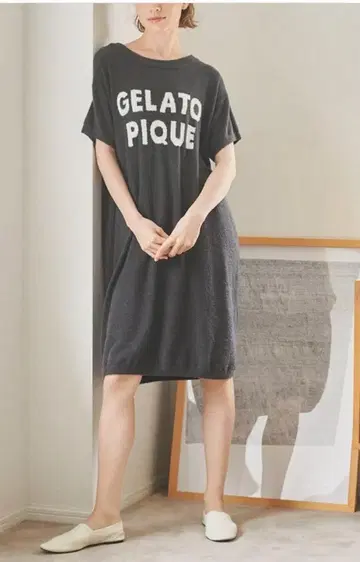 젤라피케 로고 스무디 원피스