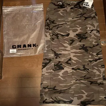 CRANK 스커트