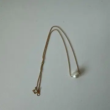 펄 목걸이