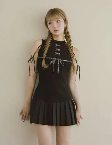 슬리브리스 리브 니트 미니 원피스
