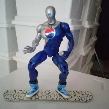 Pepsi맨 피규어 스케이트보드 포함