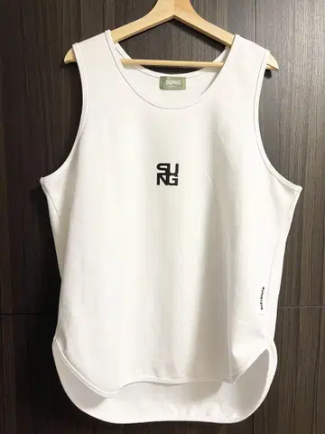 SUNG1975 탱크탑 WHITE