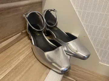 결혼식 경사 실버 스트랩 펌프스 23.0 cm