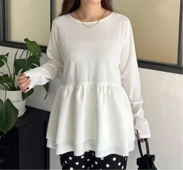 백 메탈 레이어드 페플럼 롱T (화이트)