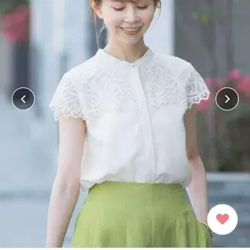 어반리서치 로쏘 워셔블 요크 레이스 블라우스