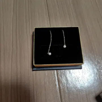 ete 체인 귀걸이 펄