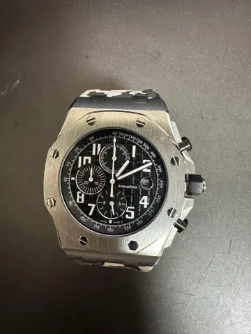 Royal Oak Offshore 타입 쿼츠 크로노그래프