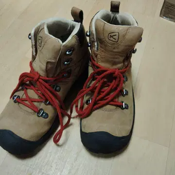 Keen 등산화 cm23.5 베이지