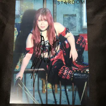 스즈키 스즈 스타덤 STARDOM 친필 사인 포트레이트