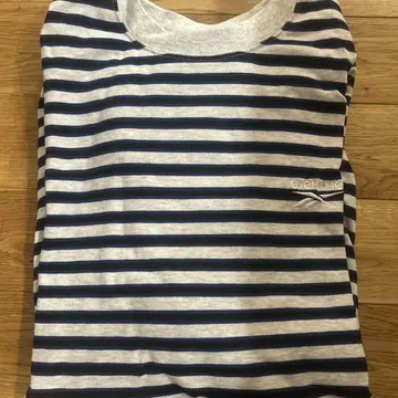 REEBOK everyone CLASSIC BORDER TEE M 사이즈