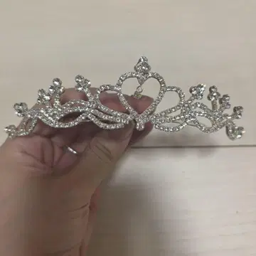 크리스탈 하트 티아라 실버