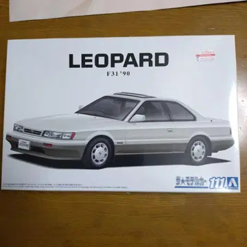 아오시마 닛산 LEOPARD F31 '90 프라모델 1/24 미조립품