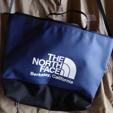 THE NORTH FACE 숄더백 네이비/블랙