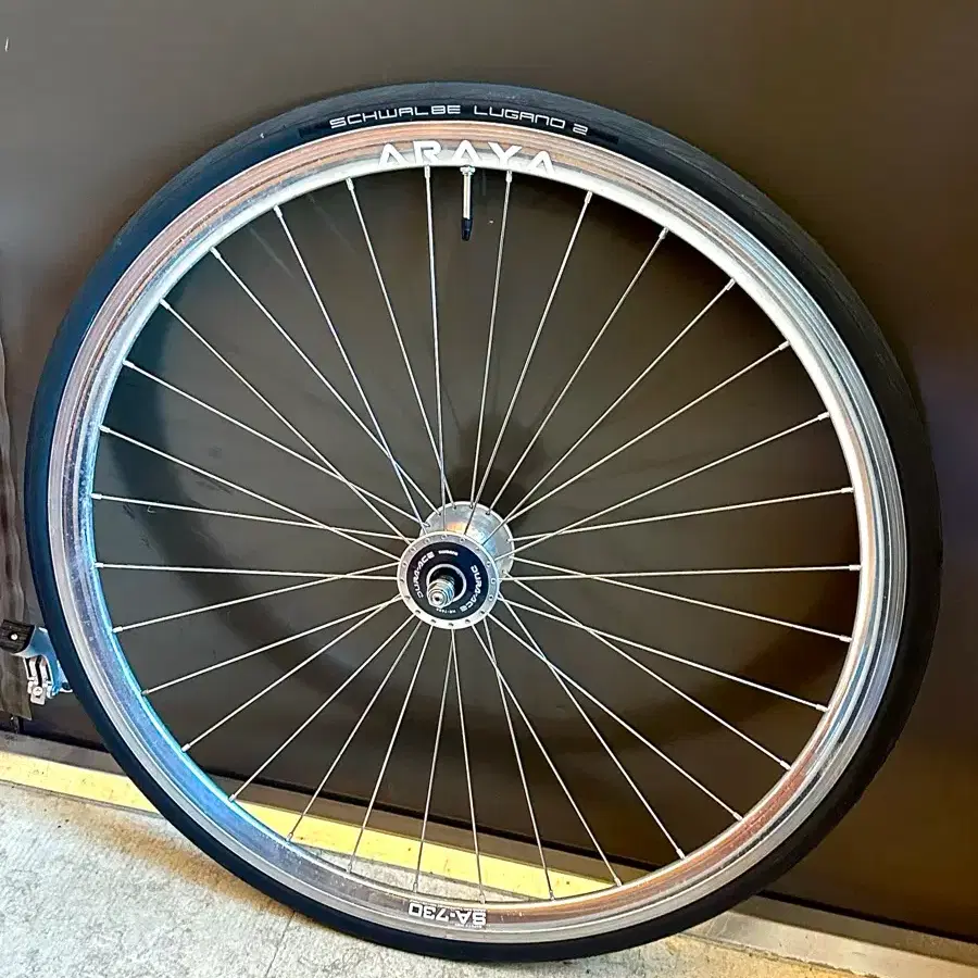 ピストARAYA SA-730 DURA-ACE GATORSKIN25mm Dura-Ace Araya SA-730