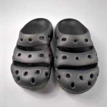 KEEN 킨 YOGUI ARTS 그래파이트 샌들 블랙 25