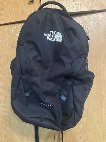 THE NORTH FACE VAULT 블랙 백팩