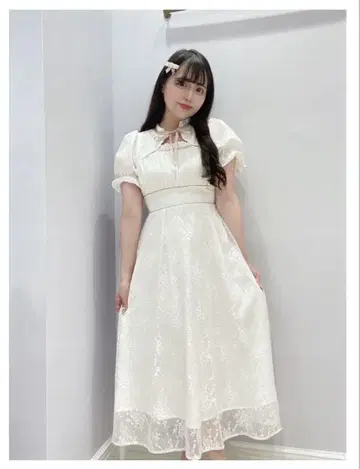 [새상품급] evelyn 레이스 초커 원피스 화이트 완판템