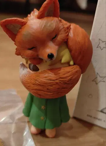 POP MART Hirono 리틀 프린스 별의 왕자님 The Fox