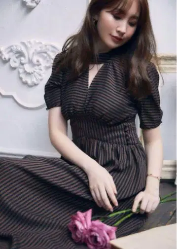 Her lip to Striped Midi Dress 스트라이프 미디 M