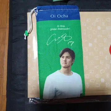 Oi Ocha 사인 포함 파우치