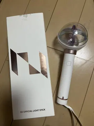 INI 공식 라이트 스틱