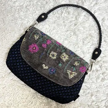 [ 컨디션 최상 ] Think Bee! 액세서리 파우치 핸드백 꽃 자수