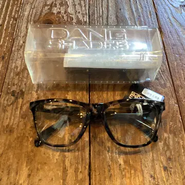 DANG SHADES (댄 쉐이디즈) 패션 안경