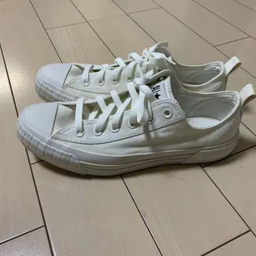 CONVERSE ALL STAR 화이트 스니커즈