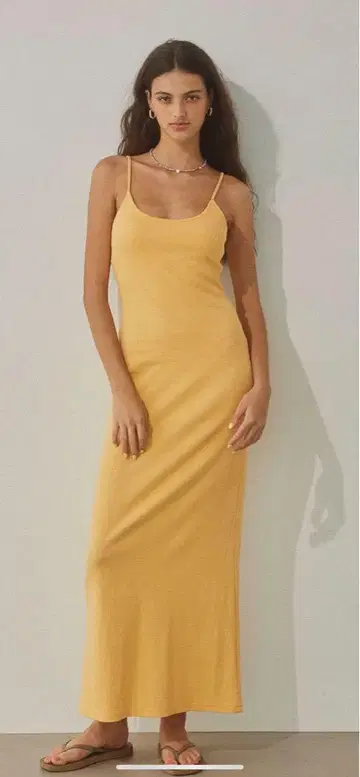 새상품 알리시아 스탠 Wellness Rib Dress 망고