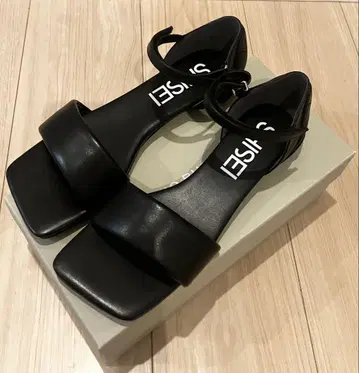 SHISEI 패벳 샌들 23.5 블랙 시세이