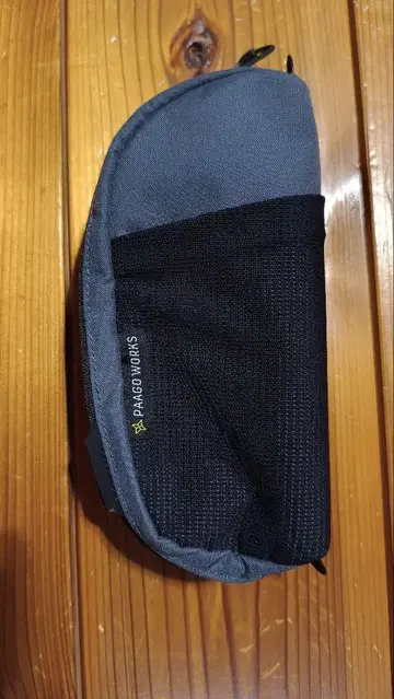 퍼고웍스 스냅 숄더 파우치