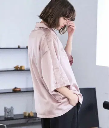 OPENING ACT 빈티지 호랑이 자수 하프 슬리브 스카 셔츠