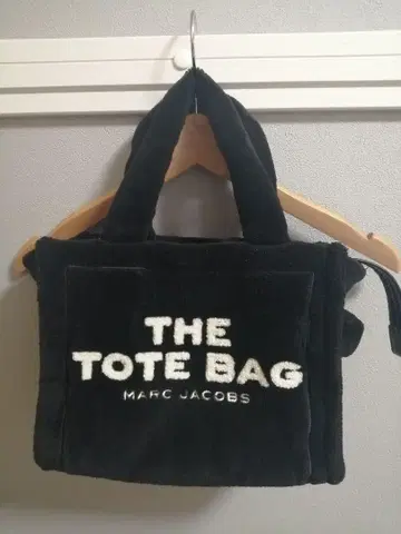 MARC JACOBS THE TOTE BAG 블랙