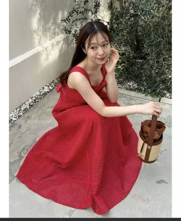 와이드 스트랩 플레어 원피스