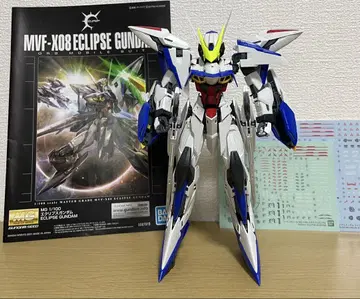 MG 1/100 MVF-X08 이클립스 건담
