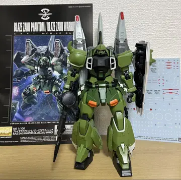 MG 1/100 블레이즈 자쿠 팬텀