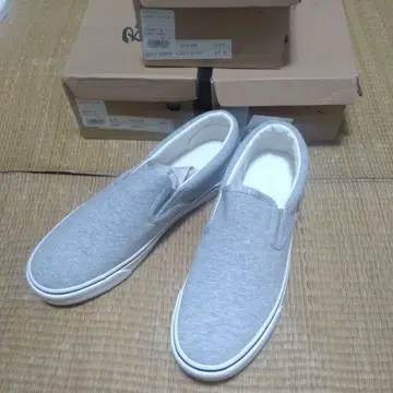 그레이 슬립온 27.0cm