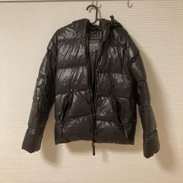 DUVETICA 블랙 다운 자켓 46