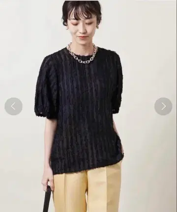 유나이티드 애로우즈 프린지 원단 반팔 상의 블랙