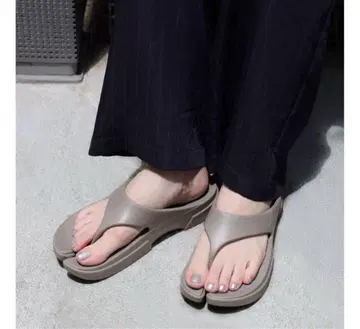 PAES 페이즈 FLIPFLOP 타비 샌들 25