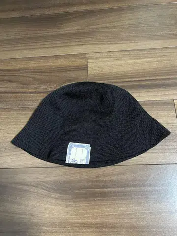 에이치 더블 독 메트로 햇