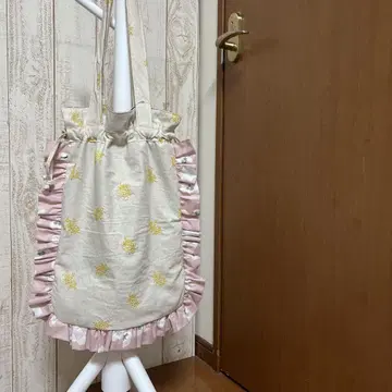 핸드메이드 프릴  백
