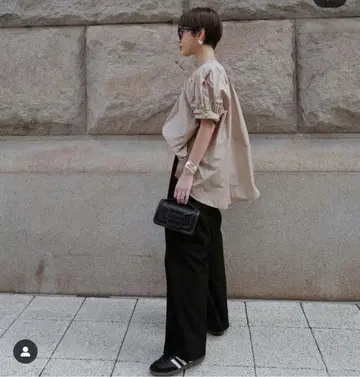 마 반팔 퍼프 슬리브 셔츠