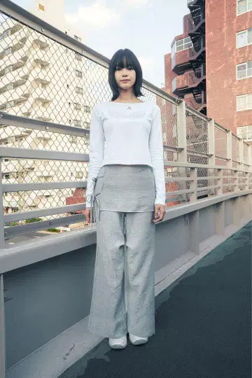 hugyourskin Angel wings top