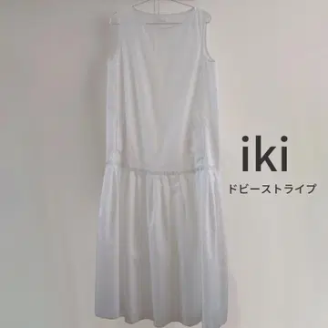 iki 100/2 도비 스트라이프 슬리브리스 원피스 화이트