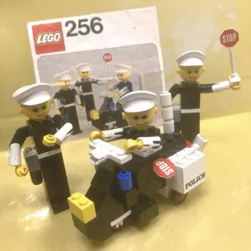 레고 256 경찰 패트롤 1976년